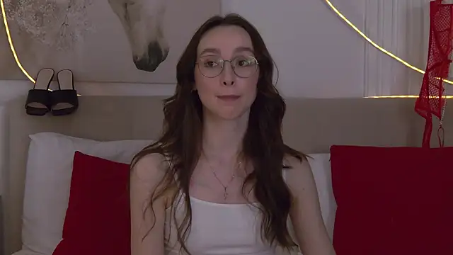 Emily_Simon Chat XXX in diretta