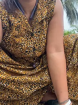 Ishikaranaa élő XXX-chatje