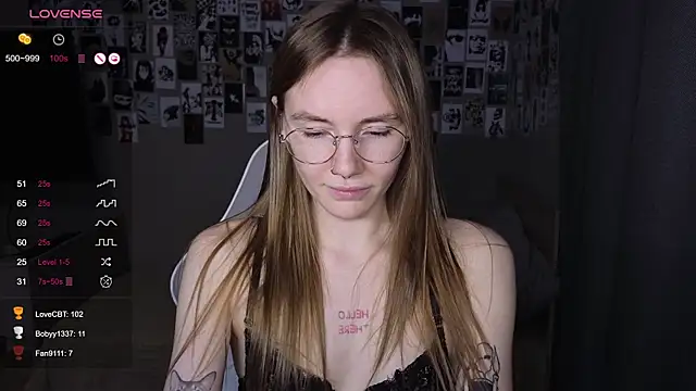 littlevildevil live XXX chat