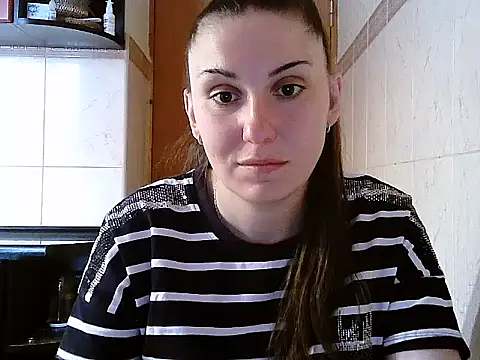 Lacmi30 Chat XXX in diretta