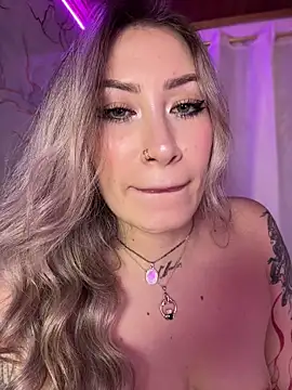 Lally_Valencia__ – Live XXX-chat