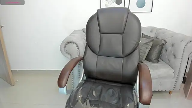 Živý XXX chat July_Adams