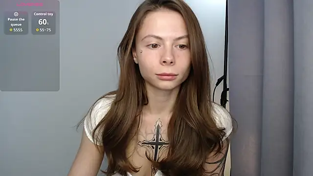 BellaAbeyのライブXXXチャット