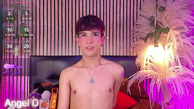 Angeldust19 Show Webcam