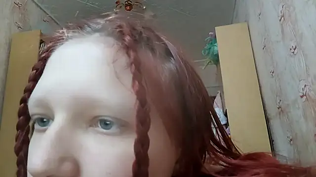 BirgitKamal Chat XXX in diretta