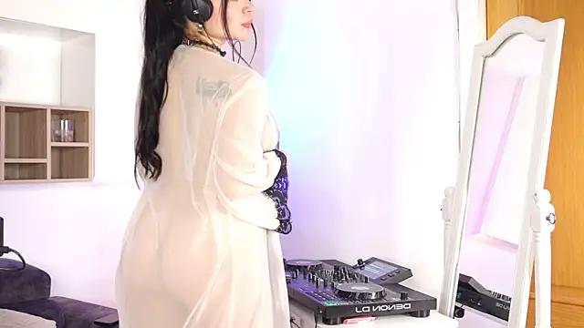 Živý XXX chat SatyaDj