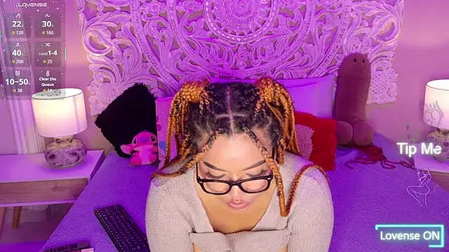 MalaikaBrown 现场XXX聊天