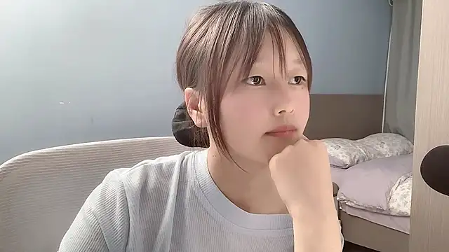 XXX chat uživo modela Xiaoqing00