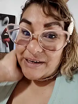 AlexxiaaMatのライブXXXチャット