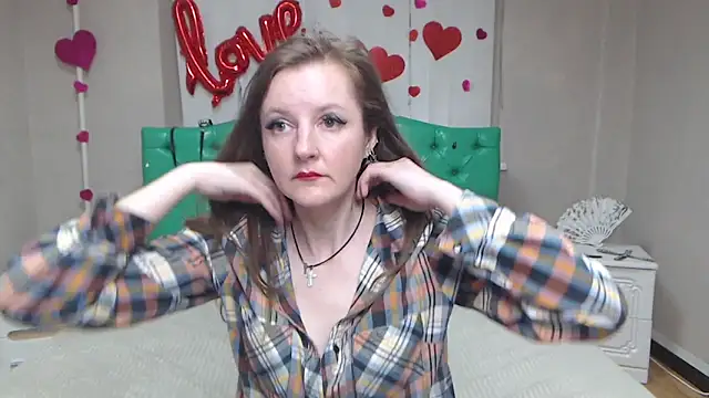 MeganPirs: онлайн-секс-чат