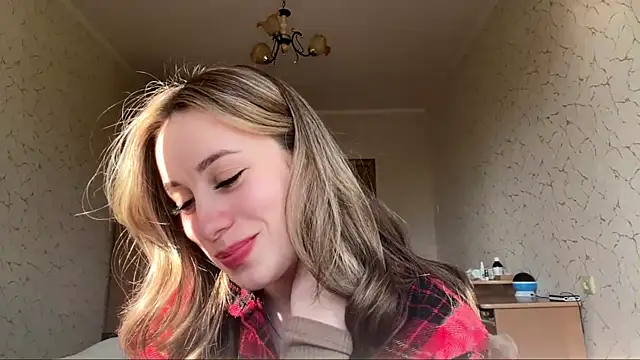 SpringSummers' Live Sex Cam Show