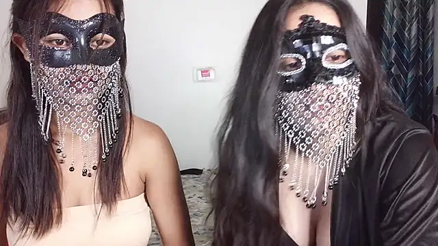 Alina_Teen's Live Chat Room