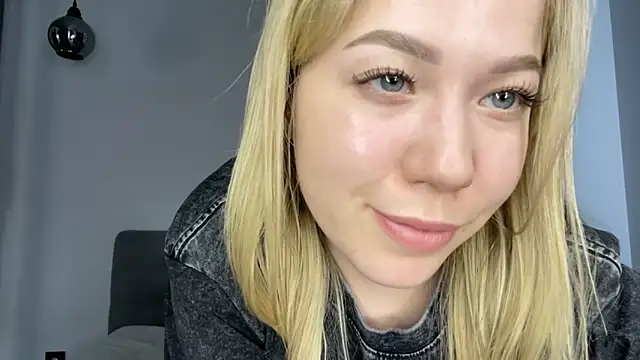 Chat XXX ao vivo de alyrasun