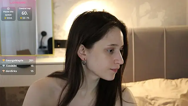 Chat XXX ao vivo de ellyellow