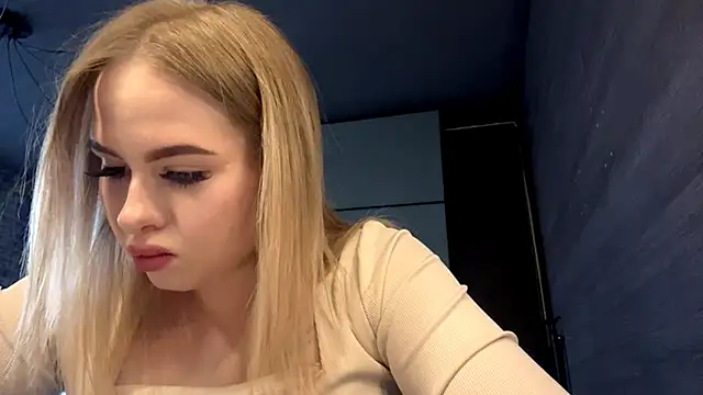 Chat XXX ao vivo de MiaLiluna