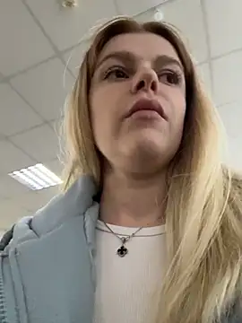 HarrietDart's Live XXX Chat