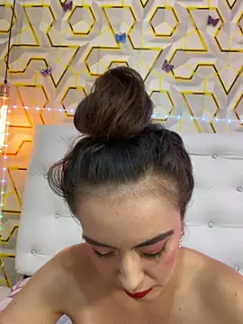 MelanyyJhonson15のライブXXXチャット