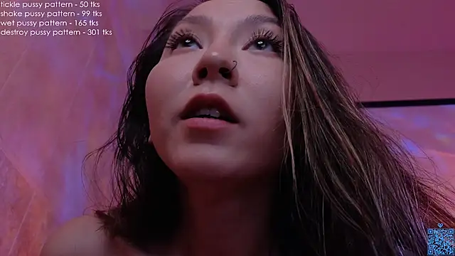 im_casey লাইভ XXX চ্যাট