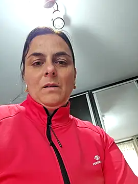 IsabelleCraftn Live XXX chat