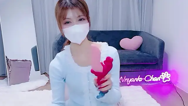 -Nyanko-chan-: онлайн-секс-чат