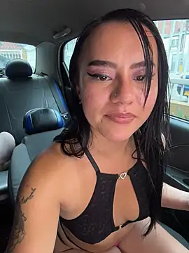 Candy-firee: απευθείας συνομιλία ΧΧΧ