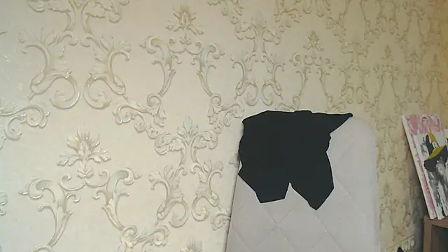 DolphinDreams' Live XXX Chat