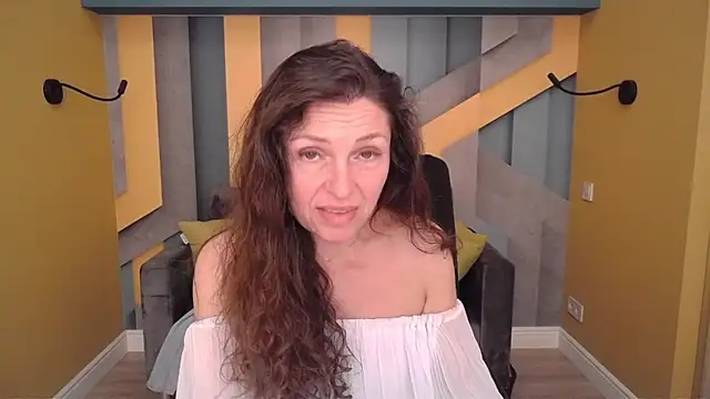 Chat XXX en directo de EllaLong