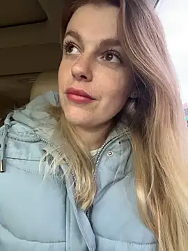 แชท XXX สดของ HarrietDart