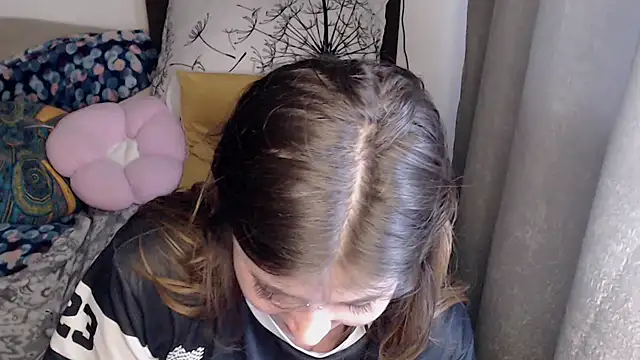 AlienforTwenty – Naživo XXX chat