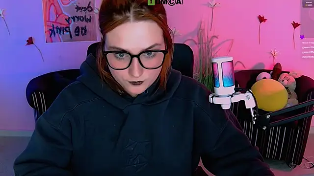 Chat XXX en directo de casey_meow_