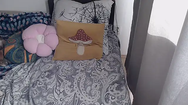 Czat XXX na żywo – AlienforTwenty