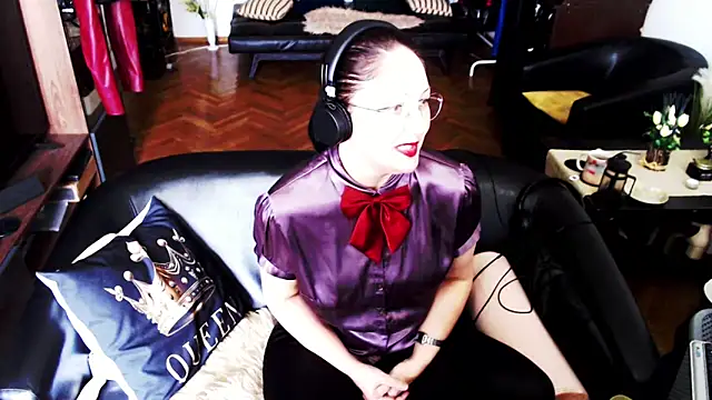 Imperatriza's Live XXX Chat