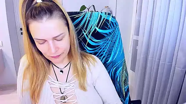 AlexiaDarren's Live XXX Chat