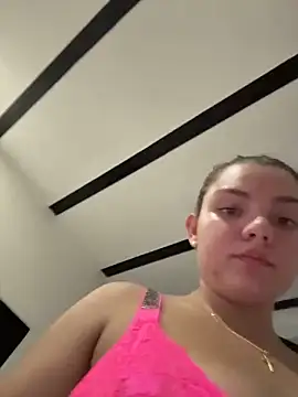 Pokazy przed kamerką – Eva_stark10