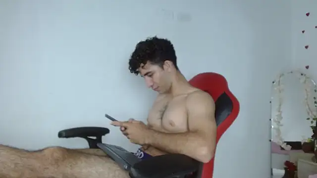 Caius_fox Show Webcam