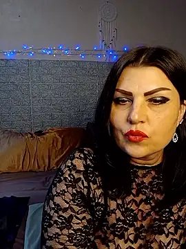 kataleya94 Adlı Modelin Canlı XXX Sohbeti