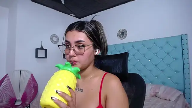 kathe-mills235 – Naživo XXX chat