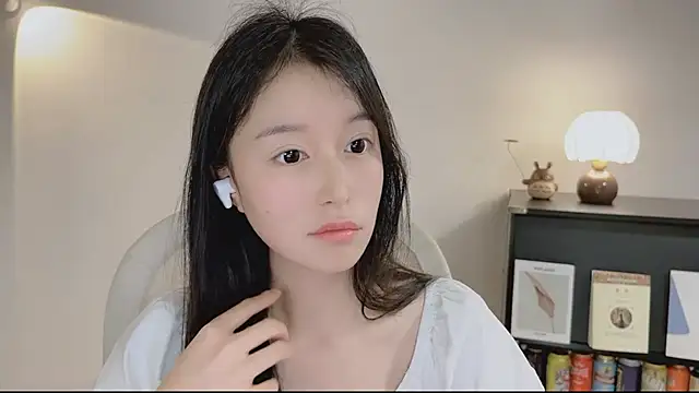 Onechestnut – Naživo XXX chat