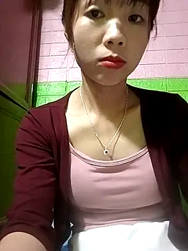 AmyLinee01's Webcam Show