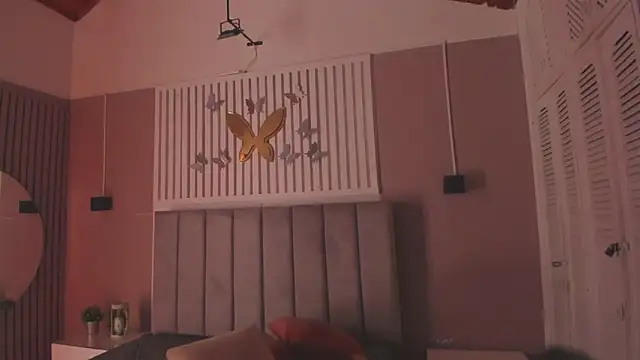 chantall1375's Live XXX Chat