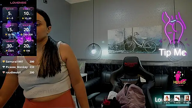 AlexandraMilff's Webcam Show