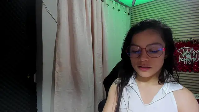 rosse_2504 Chat XXX live