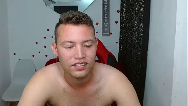 sven_fox723's Webcam Show