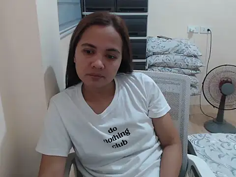 Chat XXX ao vivo de xTheLastVIRGINx