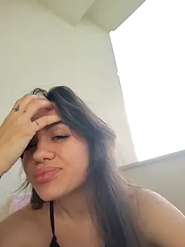 SiennaLuxexx Chat XXX live