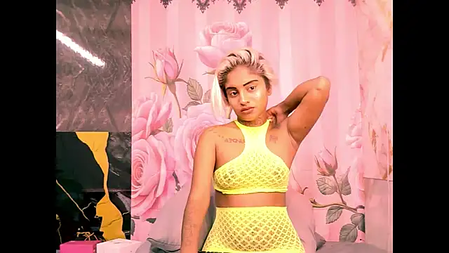 Chat +18 de indian_barbie ao vivo