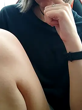 Aashikalaa live XXX chat