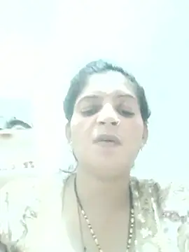 Mohni_love Show Webcam