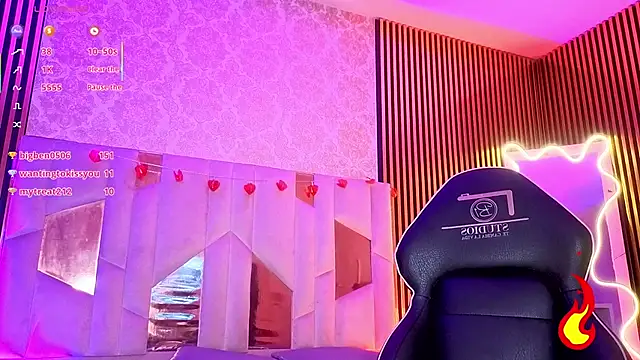 LIHIAN_TAY élő XXX-chatje