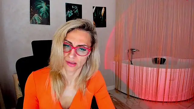 MuseOfStage's Webcam Show